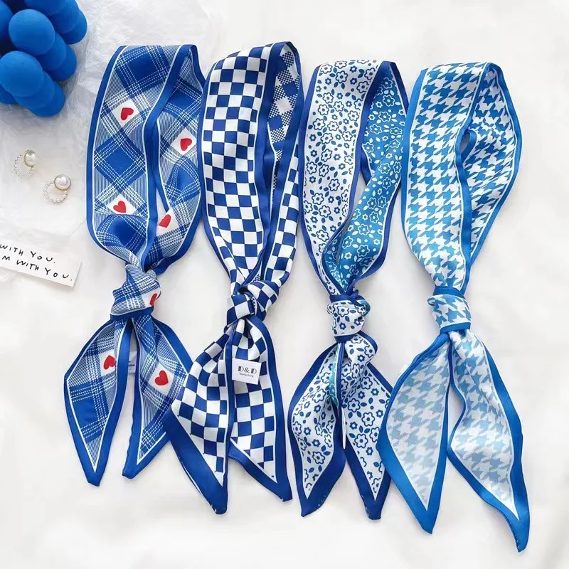 Ascot Neck Scarf - Sciarpa in seta blu Klein, nuova