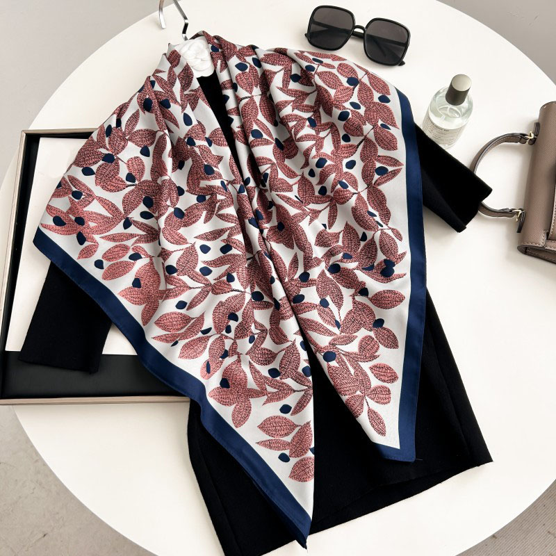 Foulard Quadrato 90cm di Alta  - Scarf Silk Square recensione e prezzo