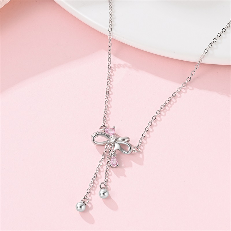 Nuova collana con fiocco a for - Tie Clip Silver recensione e prezzo