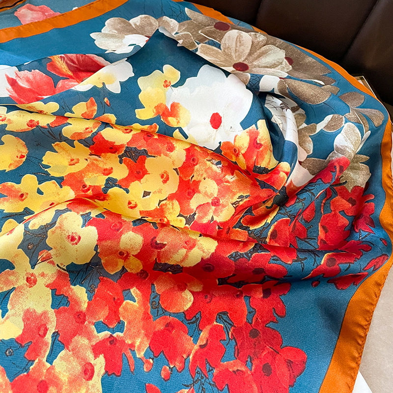 Sciarpa di seta quadrata 70x70 - Scarf Silk Square recensione e prezzo